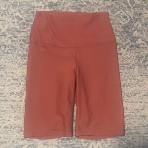 90 degree size s Women's High-Waisted Rust Shorts
